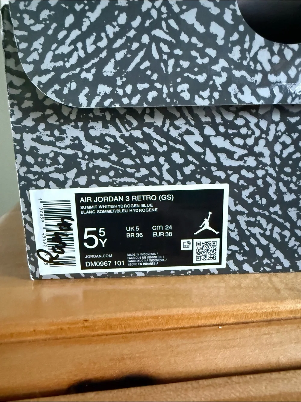 Jordan Air Jordan 3 Retro Box Label – White and Black